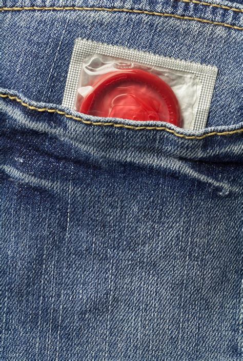 Fafanje brez kondoma Spolna masaža Milja 91
